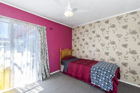 Photo of property in 225 Matai Road, Raumati Beach, Paraparaumu, 5032