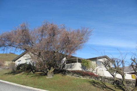 Photo of property in 1/19 Chalmers Street, Wanaka, 9305