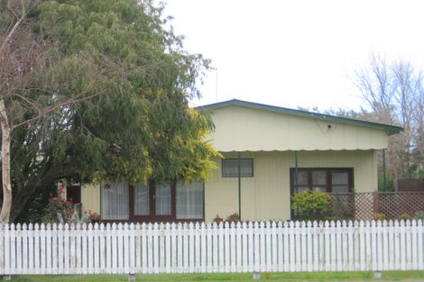 Photo of property in 21 Ladys Mile Foxton Horowhenua District