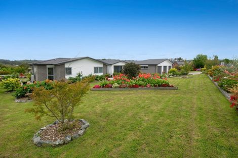 Photo of property in 28 Awatiro Drive, Kaukapakapa, 0871