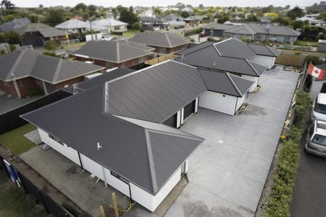 Photo of property in 214a Bower Avenue, North New Brighton, Christchurch, 8083