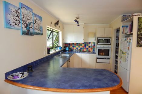 Photo of property in 40 Riverview Road, Kerikeri, 0230
