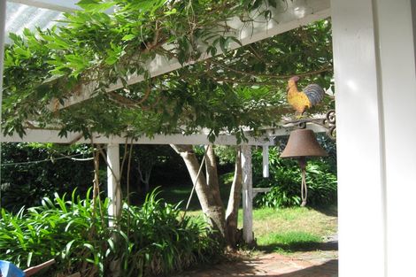 Photo of property in 106 Valley Road, Paraparaumu, 5032