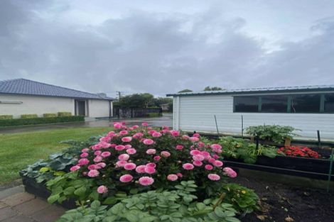 Photo of property in 2 Grosvenor Street, Redwood, Christchurch, 8051