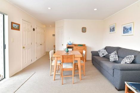 Photo of property in 9 Kath Hopper Drive, Orewa, 0931
