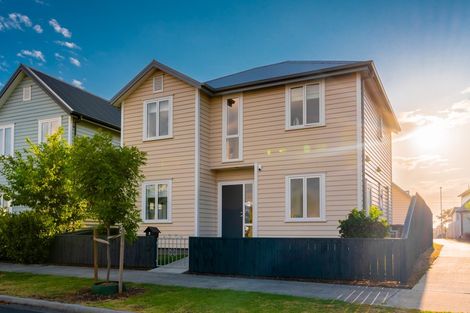 Photo of property in 5 Stitchbird Crescent, Papakura, 2110