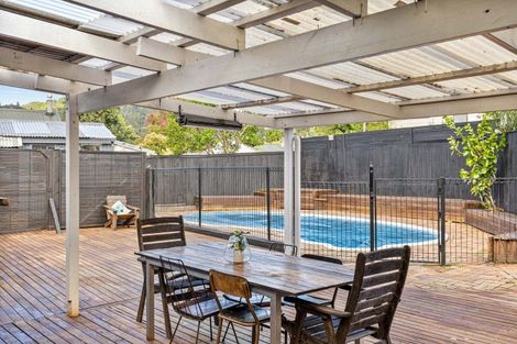 Photo of property in 6 Coey Place, Glen Eden, Auckland, 0602