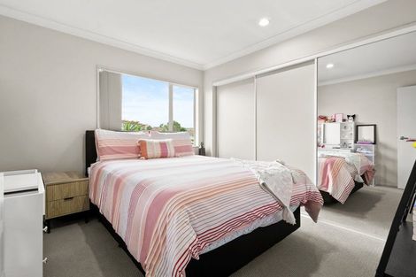 Photo of property in 9 Imjin Place, Papakura, 2110