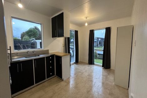 Photo of property in 65 Meadowvale Drive, Levin, 5510