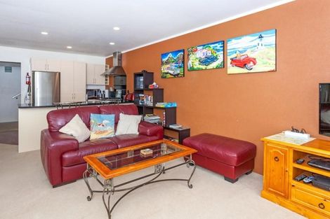 Photo of property in 613b Beach Road, Whangamata, 3620