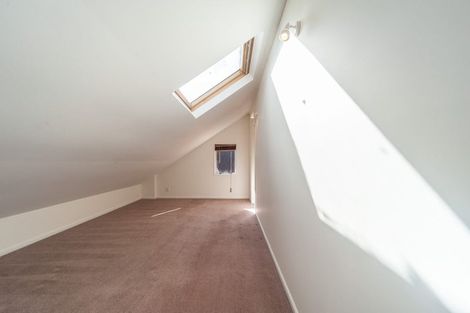 Photo of property in 12 Futuna Close, Karori, Wellington, 6012