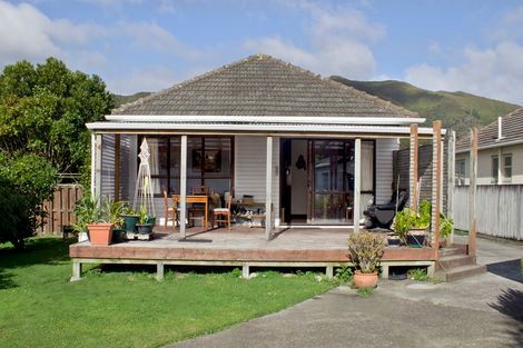 Photo of property in 25 Haig Street, Waterloo, Lower Hutt, 5011