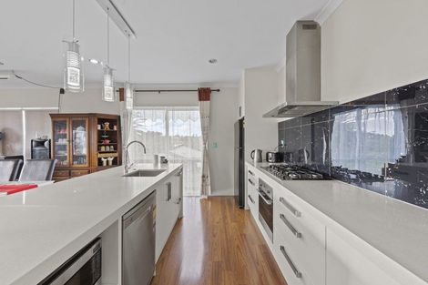 Photo of property in 57 Pitt Avenue, Clendon Park, Auckland, 2103