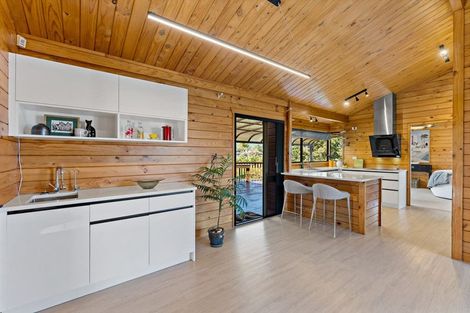 Photo of property in 12 Channing Crescent, Botany Downs, Auckland, 2010