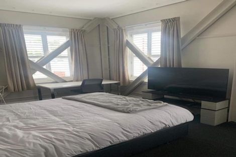 Photo of property in Fire Station Apartments, 54 Northland Road, Northland, Wellington, 6012