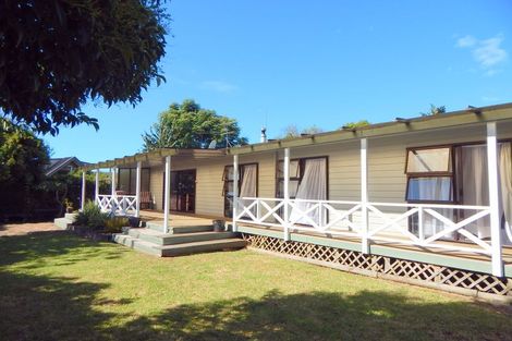 Photo of property in 40 Riverview Road, Kerikeri, 0230