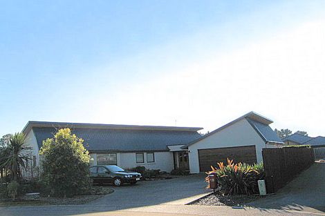 Photo of property in 15 Nautilus Place, Spencerville, Christchurch, 8083