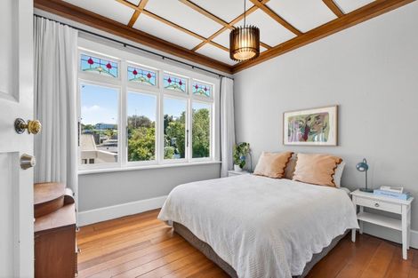 Photo of property in 23 Cameron Road, Bluff Hill, Napier, 4110