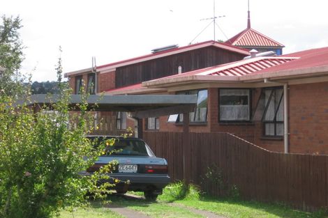 Photo of property in 7 Ropata Avenue, Point England, Auckland, 1072