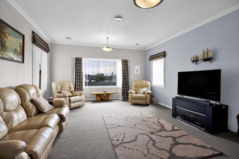 Photo of property in 39 Brookes Street, Inglewood, 4330