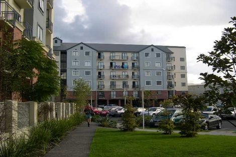 Photo of property in 1a/17 Crown Lynn Place, New Lynn, Auckland, 0600