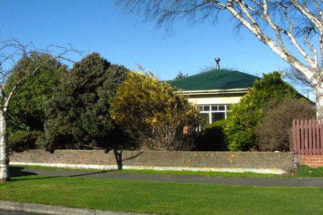 Photo of property in 27 Baird Street, Richmond, Invercargill, 9810