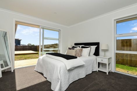 Photo of property in 10a Faber Place, Rototuna North, Hamilton, 3210