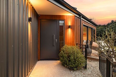 Photo of property in 20 Adamson Drive, Arrowtown, 9302