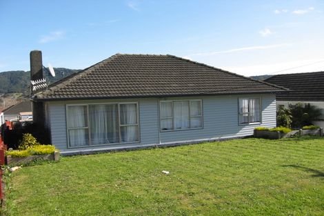 Photo of property in 34 Castlerea Street, Wainuiomata, Lower Hutt, 5014