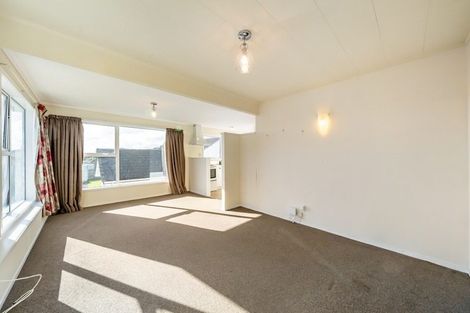 Photo of property in 2/24 Bell Street, Tawa, Wellington, 5028