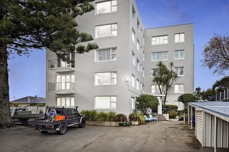 Photo of property in Waikite Apartments, 255 The Terrace, Te Aro, Wellington, 6011