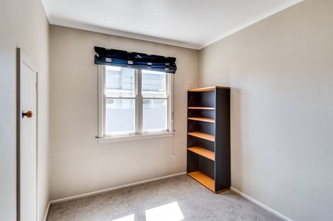 Photo of property in 5 Ballance Place, Marewa, Napier, 4110