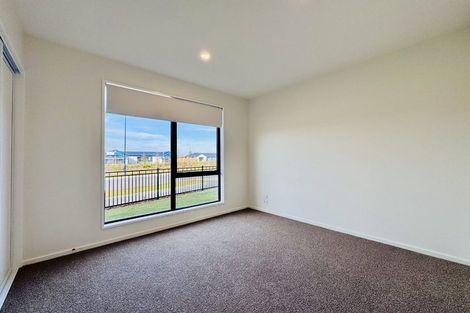Photo of property in 24 Ruataniwha Avenue, Rangiora, 7400