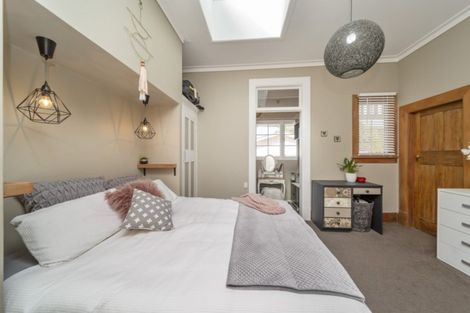 Photo of property in 60 Crownhill Street, Spotswood, New Plymouth, 4310