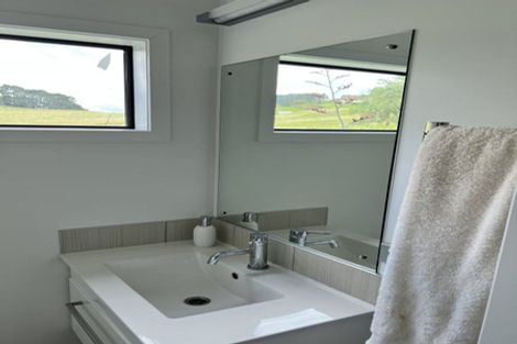 Photo of property in 29 Robertson Street, Raglan, 3225