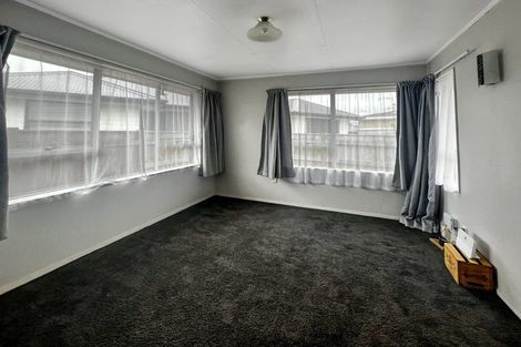 Photo of property in 3a Christian Place, Awapuni, Palmerston North, 4412