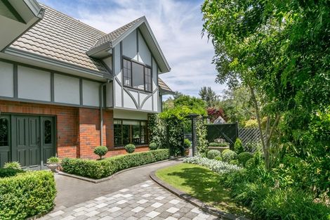 Photo of property in 12 Reeve Drive, Havelock North, 4130