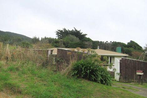 Photo of property in 15 Main Road, Tawa, Wellington, 5028