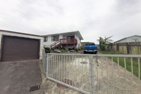 Photo of property in 2 Zircon Place, Wiri, Auckland, 2104