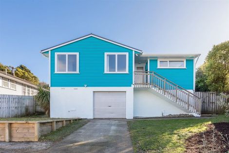 Photo of property in 25 Excellency Terrace, Ascot Park, Porirua, 5024