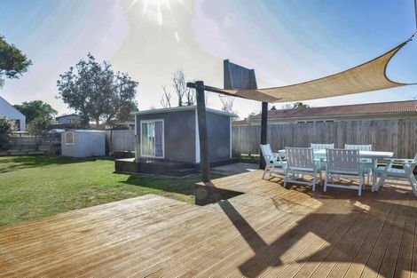 Photo of property in 221 Matai Road, Raumati Beach, Paraparaumu, 5032