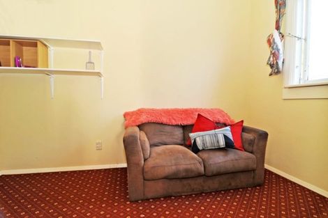 Photo of property in 8 Greenacres Street, Macandrew Bay, Dunedin, 9014