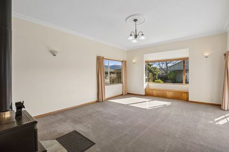Photo of property in 102 Huntly Road, Outram, 9073