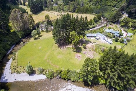 Photo of property in 2021 Akatarawa Road, Akatarawa Valley, Upper Hutt, 5372