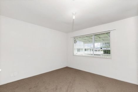 Photo of property in 1696 South Head Road, South Head, Helensville, 0874
