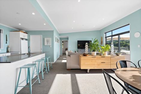 Photo of property in 7 Tama Road, Riversdale Beach, Masterton, 5872