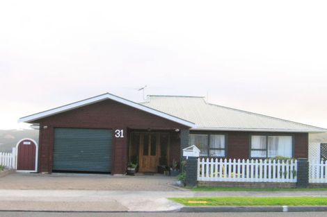 Photo of property in 31 Outram Grove, Kelson, Lower Hutt, 5010