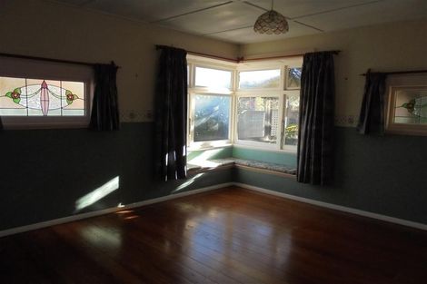 Photo of property in 15 Shelbourne Street, Nelson, 7010