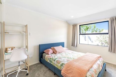 Photo of property in 11 Larne Place, Belfast, Christchurch, 8051