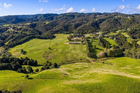 Photo of property in 77 Wairimu Way, Waipu, 0582